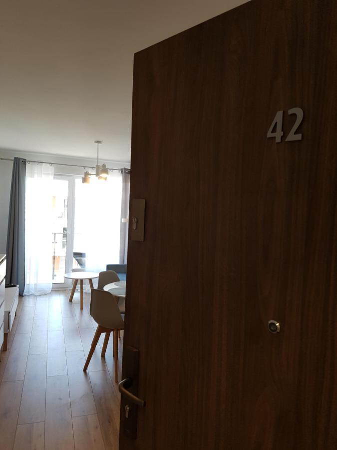 Apartament 42 -Bursztynowe Apartment Kolobrzeg Exterior photo